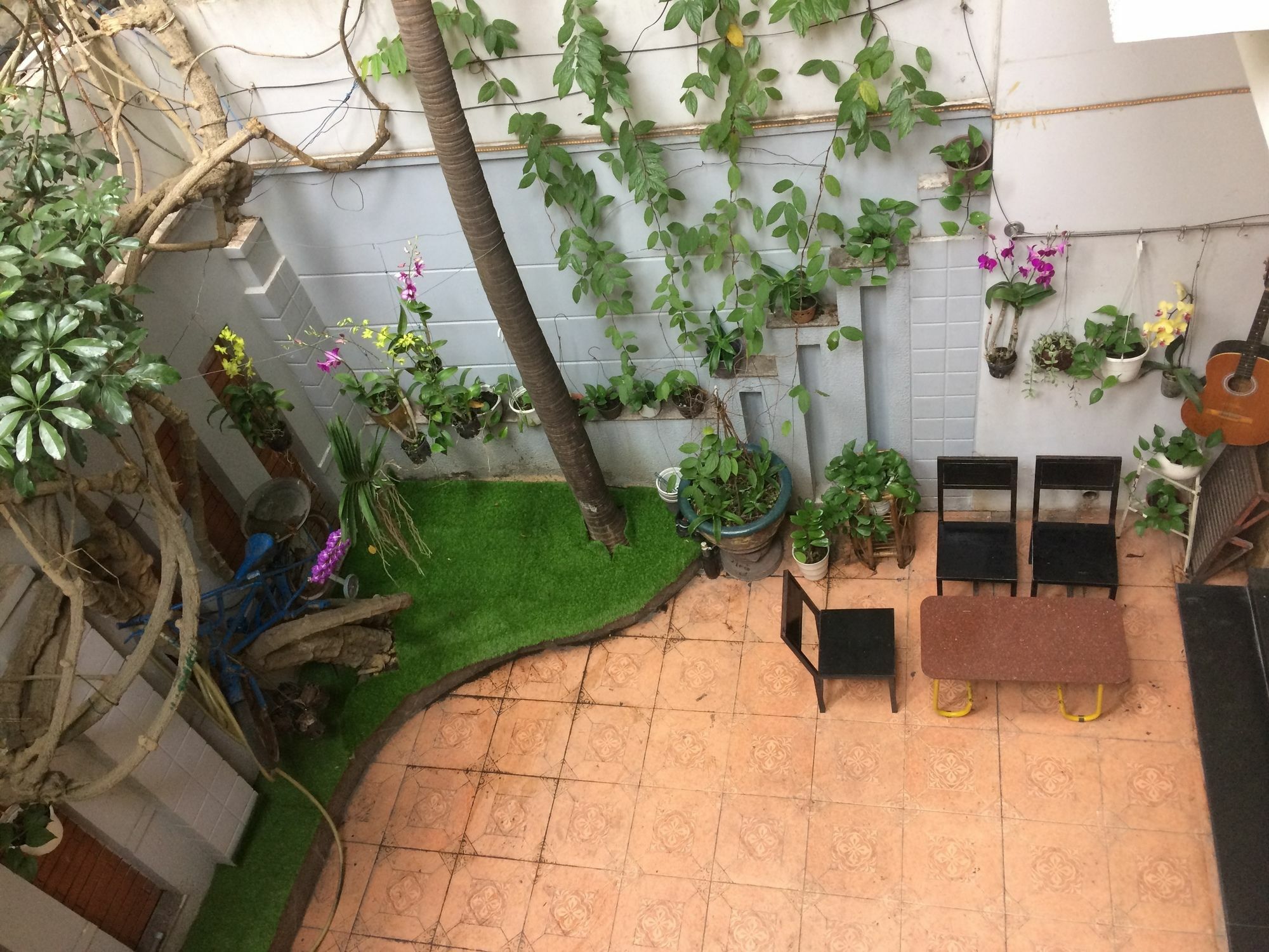 Drop By Saigon Guesthouse Ho Chi Minh-staden Exteriör bild